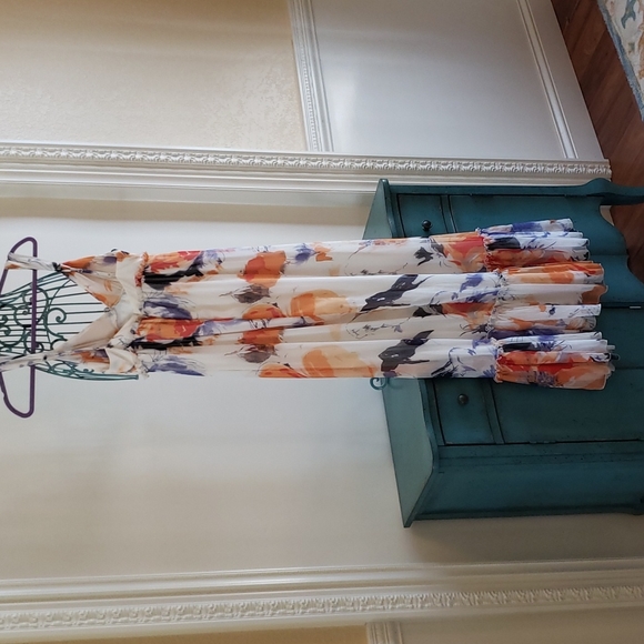 BCBGeneration Floral Dress - Picture 4 of 4